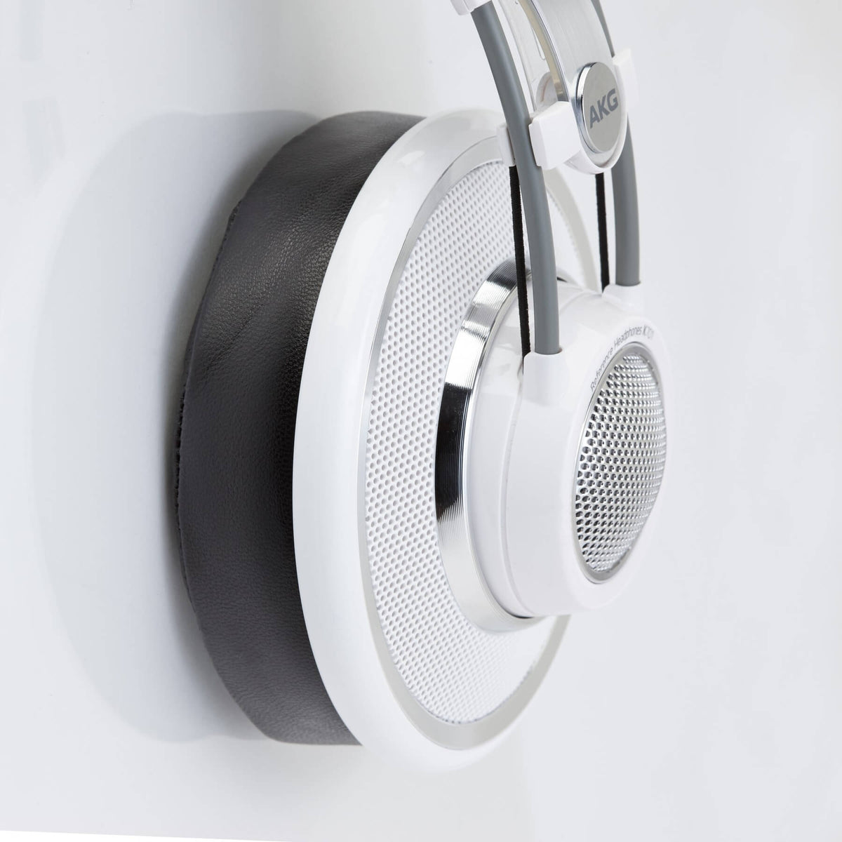 Dekoni Earpads for AKG K701 / K702 / K518 / K7XX Series