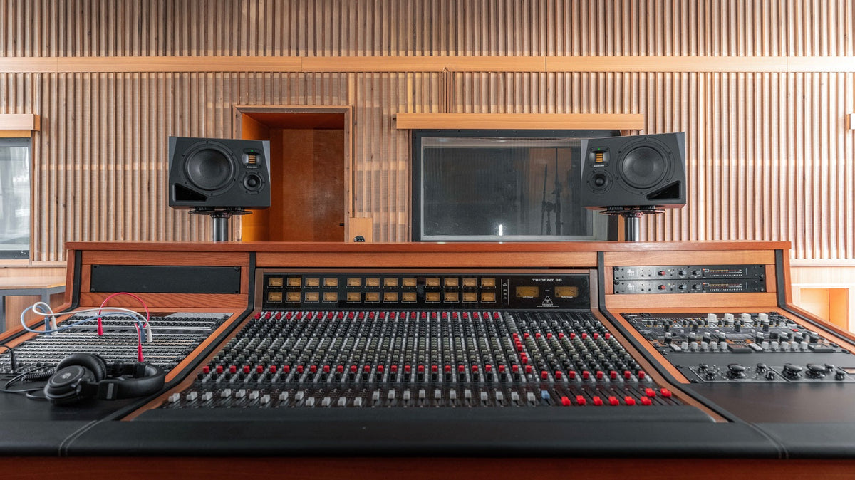 Adam Audio A8H